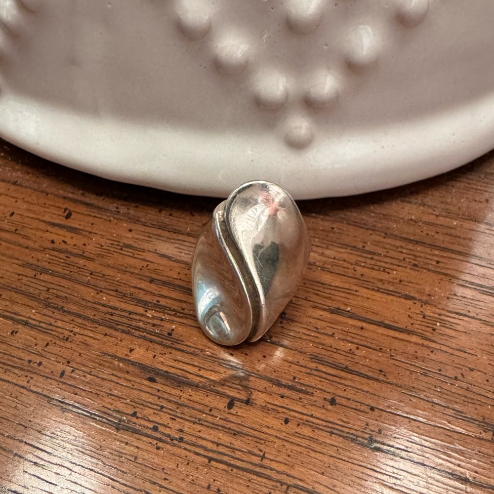 925 Sterling Silver Vintage Modernist Concave Design Ring Size 7